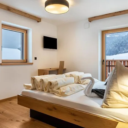 Planerhof Enzian * Funes (Bolzano)