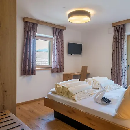 Farm stay Planerhof Enzian *