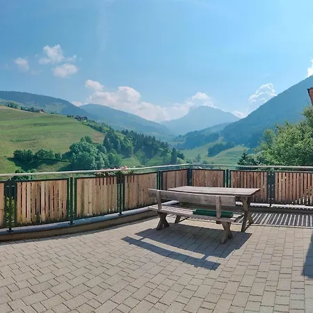 Planerhof Enzian Farm stay *
